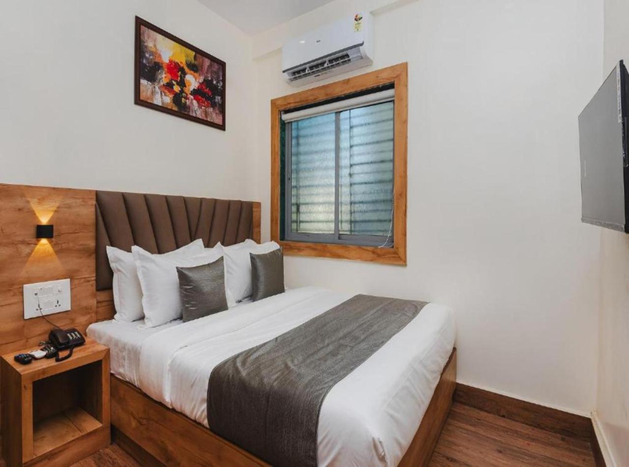 Hotel Vijaydeep Palace Near Delhi Airport New Delhi Bagian luar foto