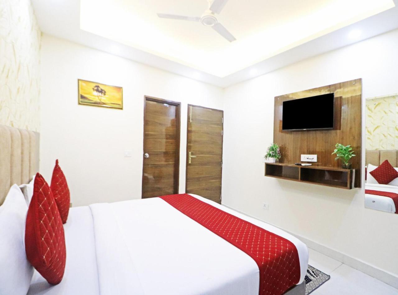 Hotel Vijaydeep Palace Near Delhi Airport New Delhi Bagian luar foto