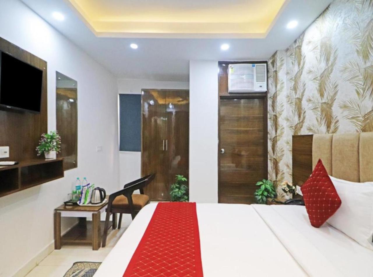 Hotel Vijaydeep Palace Near Delhi Airport New Delhi Bagian luar foto